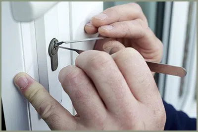 Locksmith Solution Services Los Angeles, CA 310-844-9297 - 68-44-15